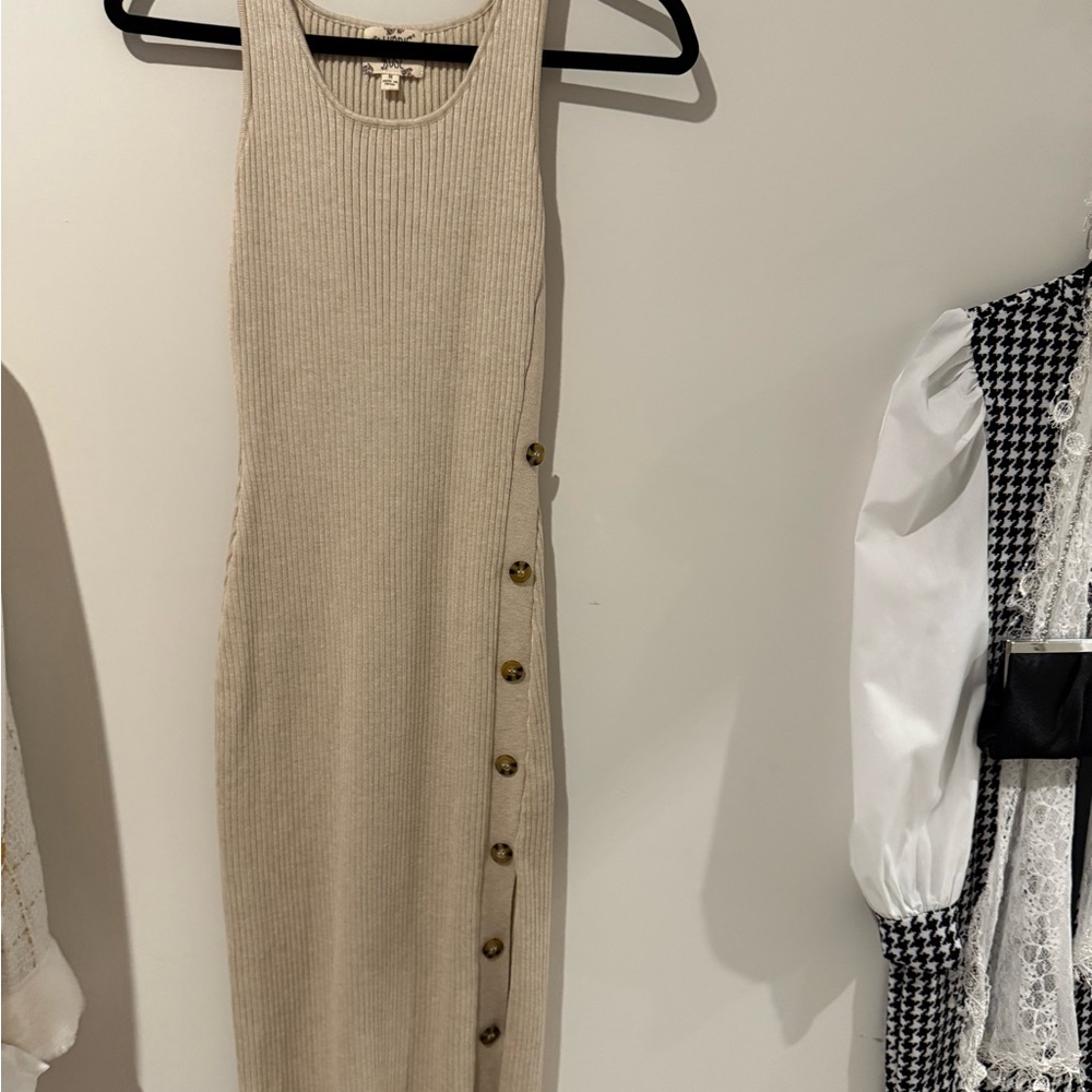 Sleeveless Beige Knit Dress with Button Detail NWOT